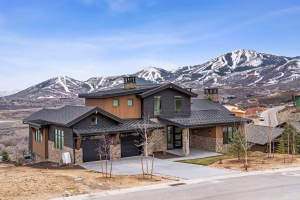 Exterior of custom mountain home in SkyRidge Park City