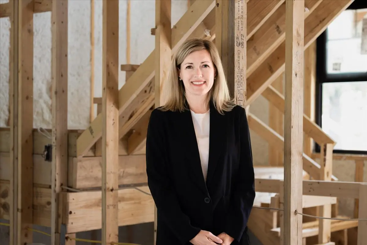 17-568A9782 Karla Todd - Hibbs Luxury Homes St Louis Homebuilders